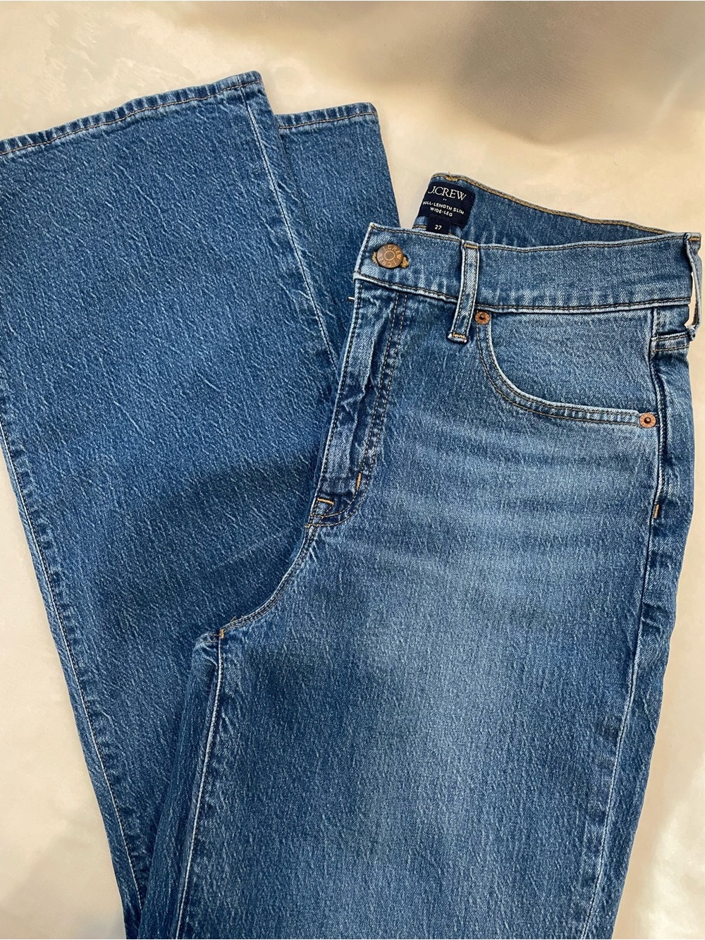 J. Crew Women's Medium Blue Straight Jeans - Classic Wash